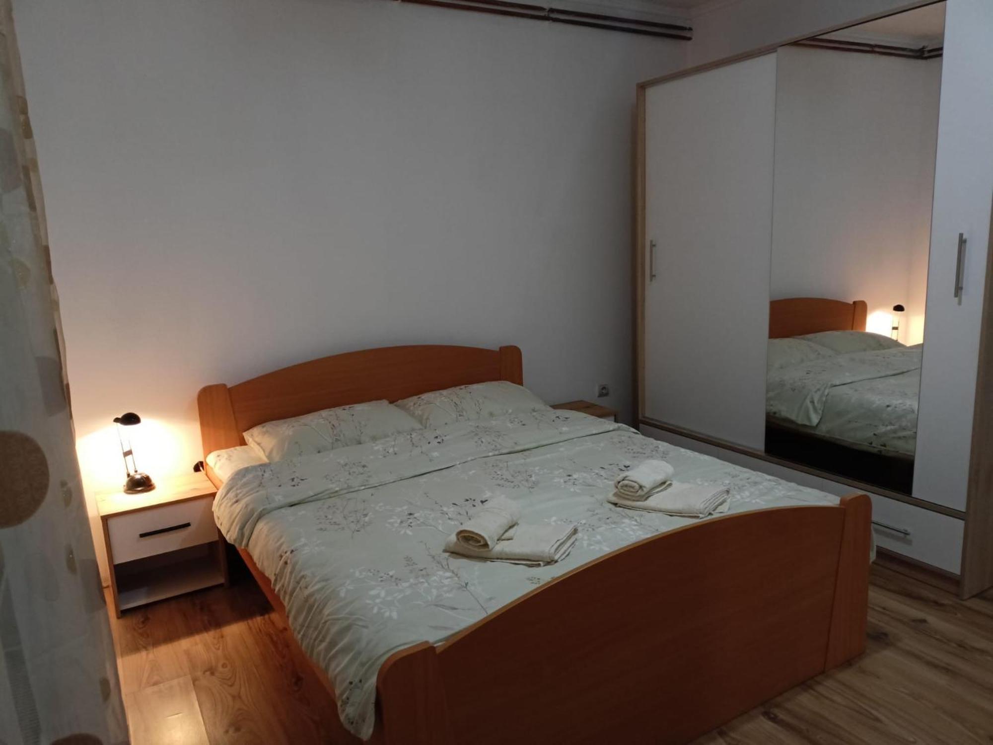 Apartmani Dora Leskovac レスコヴァツ エクステリア 写真